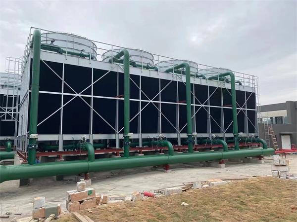 决定冷却塔换热能力和湿球温度的关系
